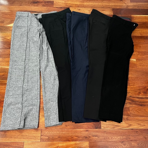 Bundle of size 4 dress pants - Picture 1 of 1